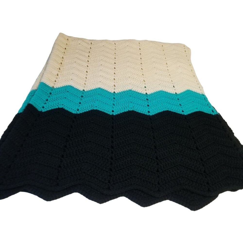 Vintage  Black White Blue‎ Chevron Afghan Blanket Throw Blanket Boho 58X64